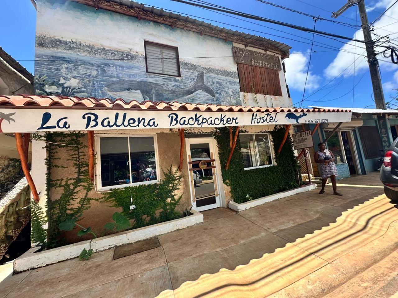 Hostel La Ballena Backpacker لاس غاليراس المظهر الخارجي الصورة